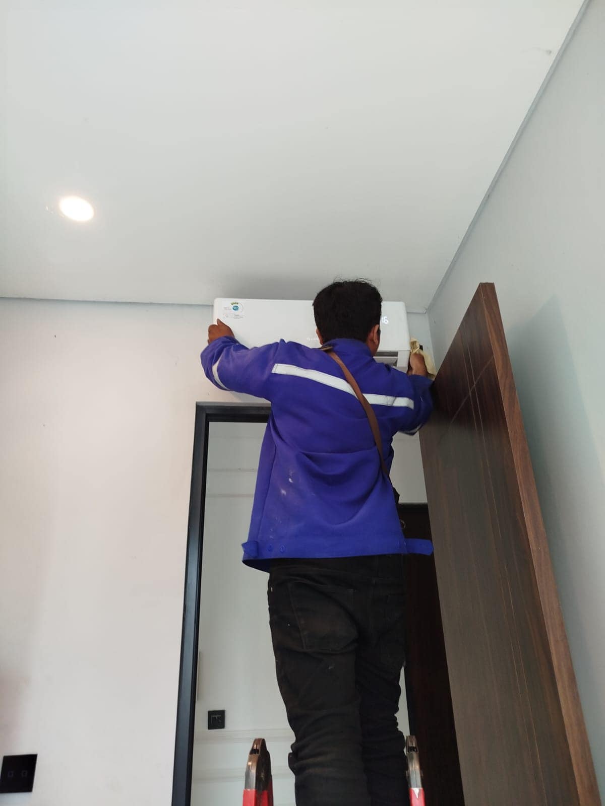 pemasangan ac baru